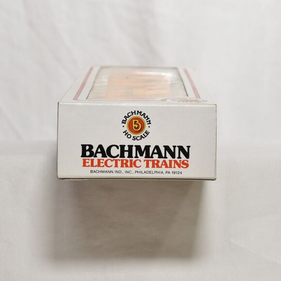 BACHMANN HO Scale Chessie System B&O 11098 Freight Car - Picture 2 of 6